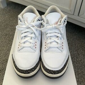 Women’s Air Jordan 3 Retro- Neapolitan